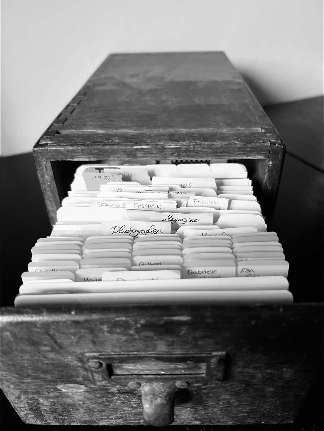 Filing box showing some of Viktorias notes